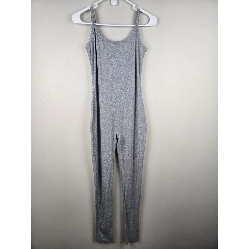 Fashion Nova Neila Ribbed Jumpsuit Heather Grey Medium Sleeveless Scoop Neck NEW - Picture 4 of 8